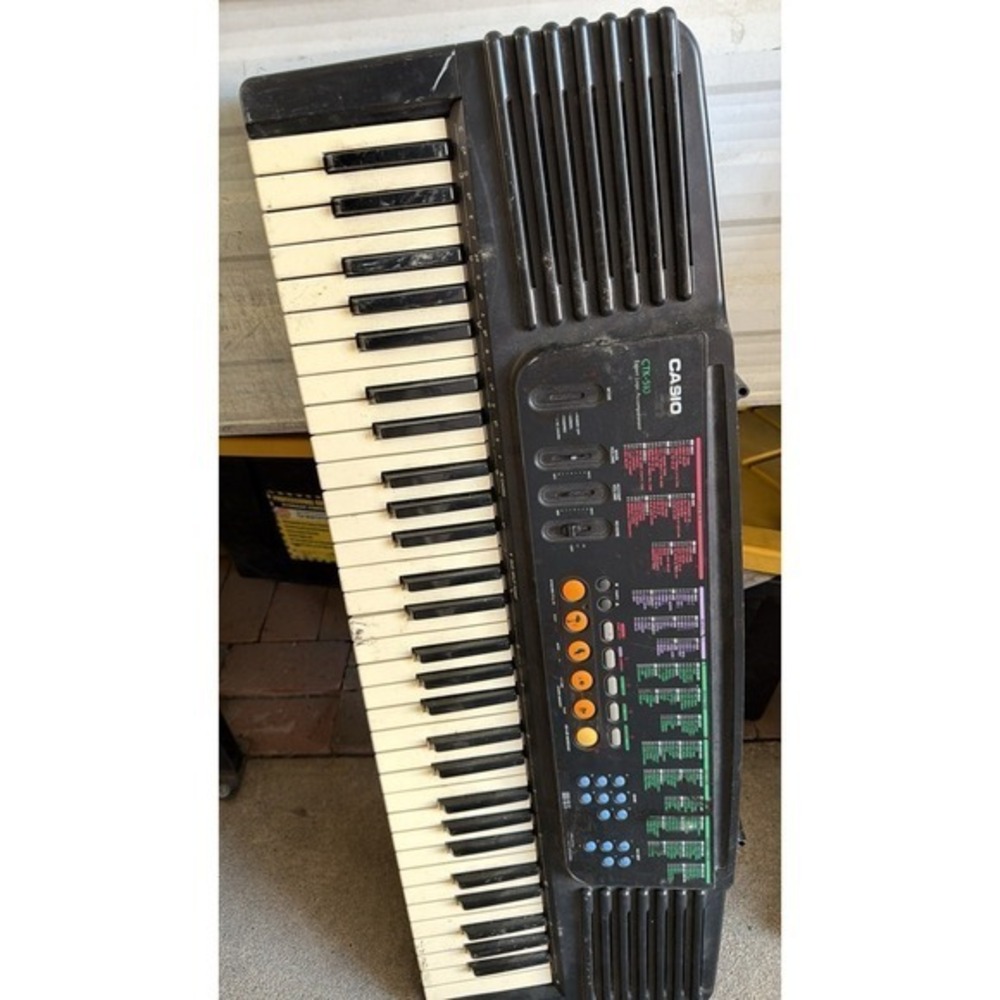 CASIO CTK-510 Keyboard Digital‎ Piano  No Power Cord Works Perfect